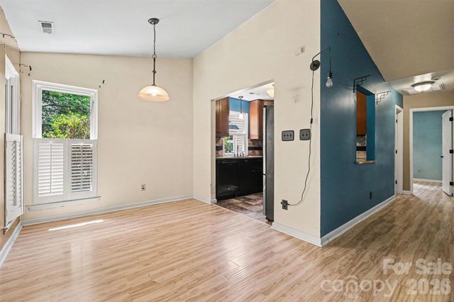 9330 Oren Thompson Road, Charlotte, NC 28213
