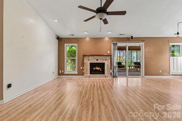 9330 Oren Thompson Road, Charlotte, NC 28213