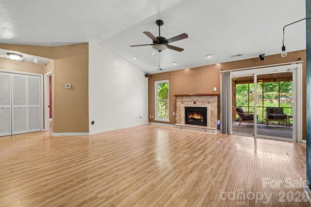 9330 Oren Thompson Road, Charlotte, NC 28213