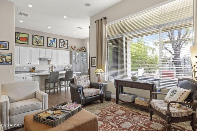 2008 W GLORIA Lane, Phoenix, AZ 85085
