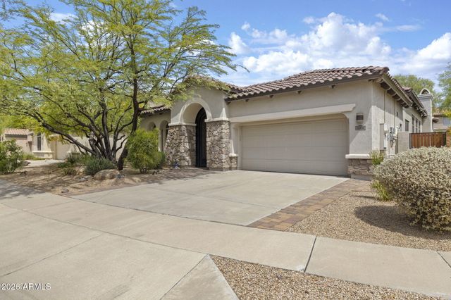 2008 W GLORIA Lane, Phoenix, AZ 85085