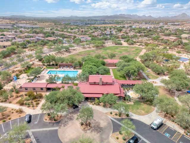 2008 W GLORIA Lane, Phoenix, AZ 85085