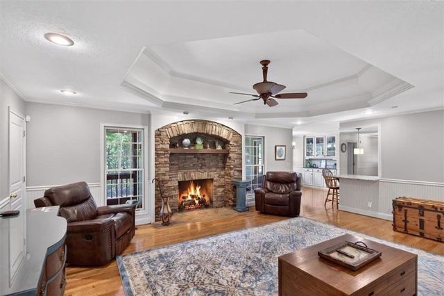 96 Oakridge Lane, Ellijay, GA 30536