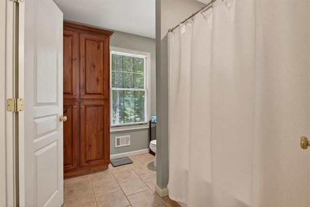96 Oakridge Lane, Ellijay, GA 30536