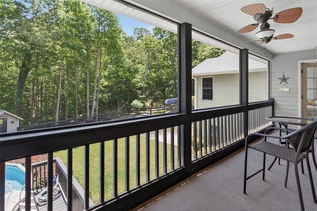 96 Oakridge Lane, Ellijay, GA 30536