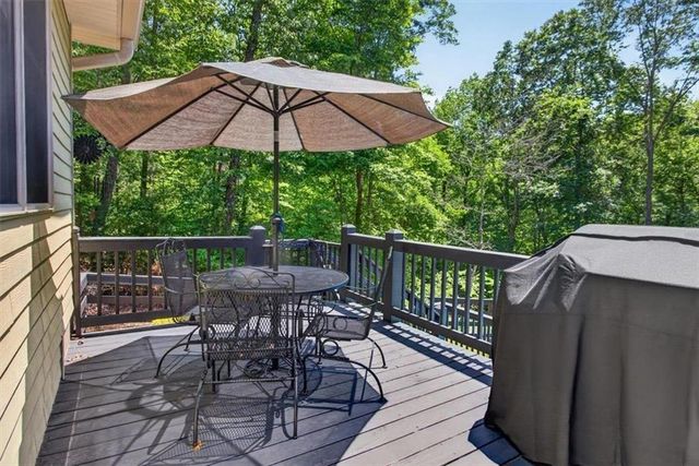 96 Oakridge Lane, Ellijay, GA 30536