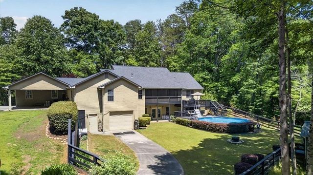 96 Oakridge Lane, Ellijay, GA 30536