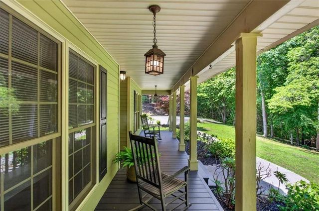 96 Oakridge Lane, Ellijay, GA 30536