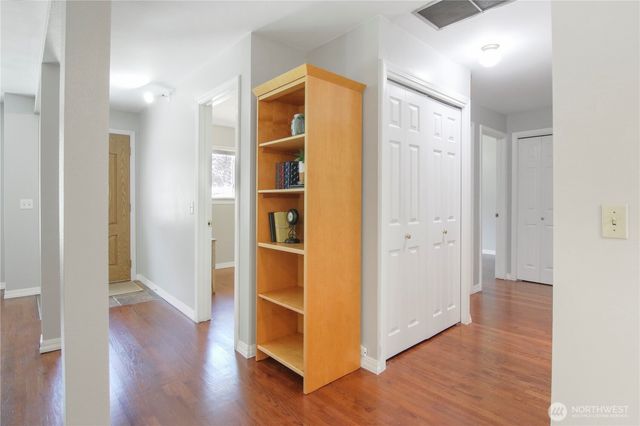 3821 S 250th Street, Kent, WA 98032