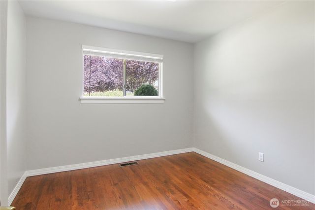 3821 S 250th Street, Kent, WA 98032