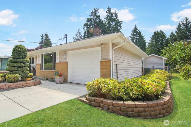 3821 S 250th Street, Kent, WA 98032