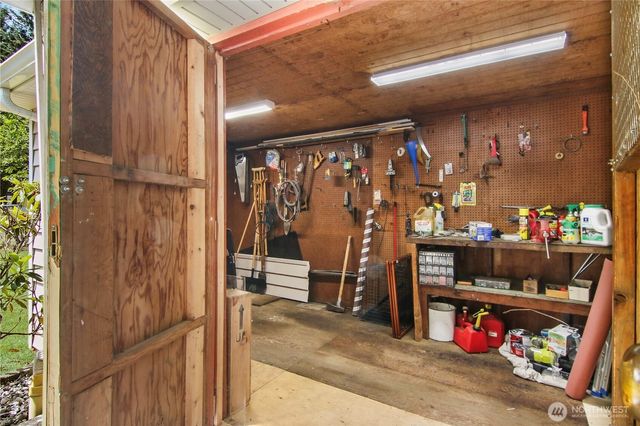 3821 S 250th Street, Kent, WA 98032