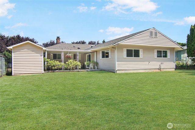 3821 S 250th Street, Kent, WA 98032