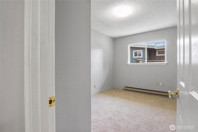 3821 S 250th Street, Kent, WA 98032
