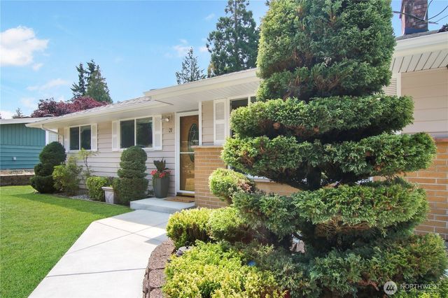 3821 S 250th Street, Kent, WA 98032