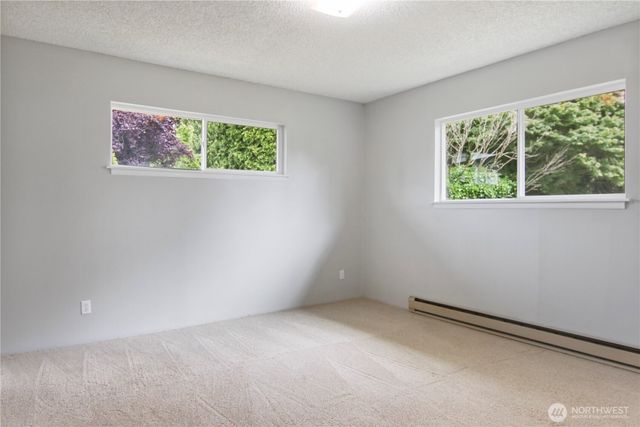 3821 S 250th Street, Kent, WA 98032