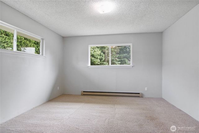 3821 S 250th Street, Kent, WA 98032