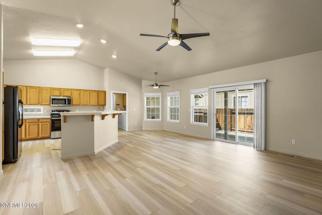 4018 Southpointe Drive, Carson City, NV 89701
