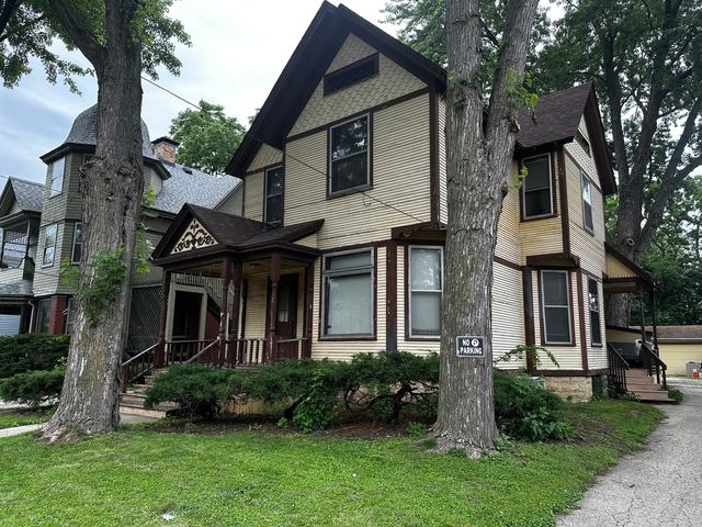 309 N View Street, Aurora, IL 60506