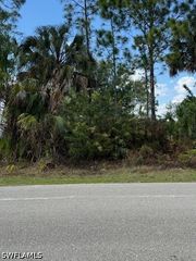 De Soto BLVD SE, Naples, FL 34117