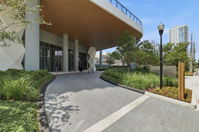 3015 S YSABELLA AVENUE 2102, Tampa, FL 33629