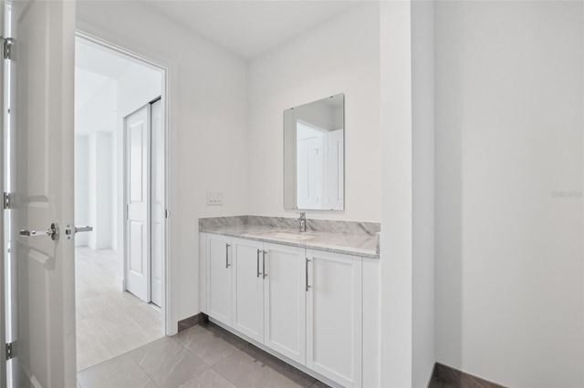 3015 S YSABELLA AVENUE 2102, Tampa, FL 33629