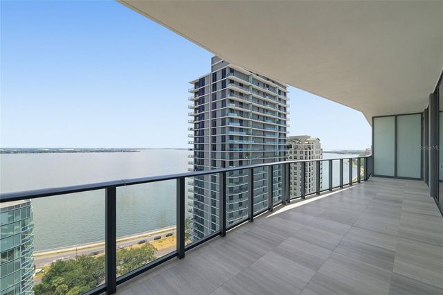 3015 S YSABELLA AVENUE 2102, Tampa, FL 33629