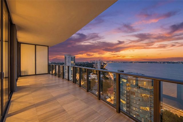 3015 S YSABELLA AVENUE 2102, Tampa, FL 33629