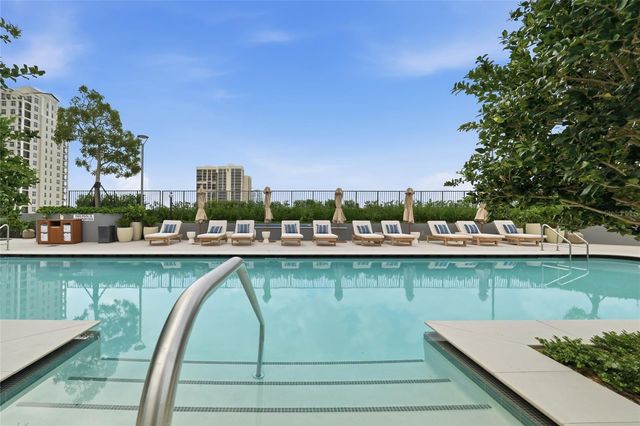 3015 S YSABELLA AVENUE 2102, Tampa, FL 33629