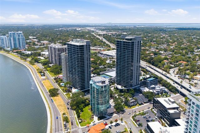 3015 S YSABELLA AVENUE 2102, Tampa, FL 33629