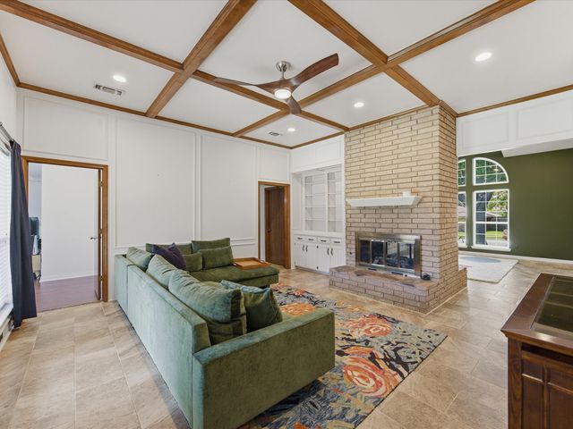 3202 Luallen Drive, Carrollton, TX 75007