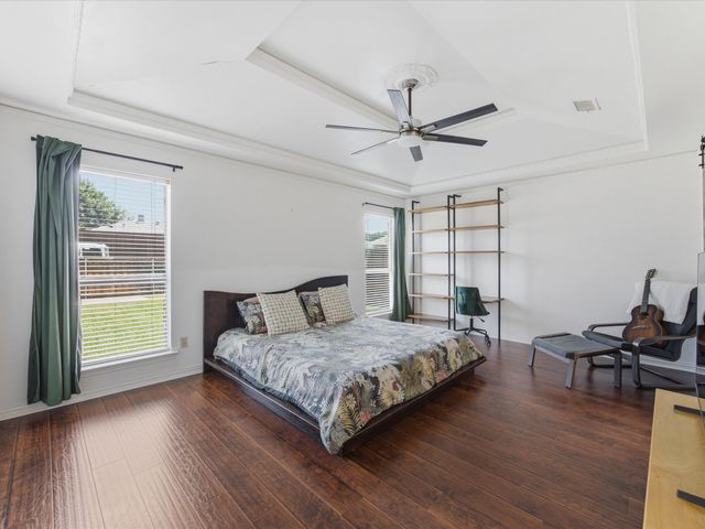 3202 Luallen Drive, Carrollton, TX 75007