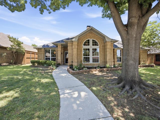 3202 Luallen Drive, Carrollton, TX 75007