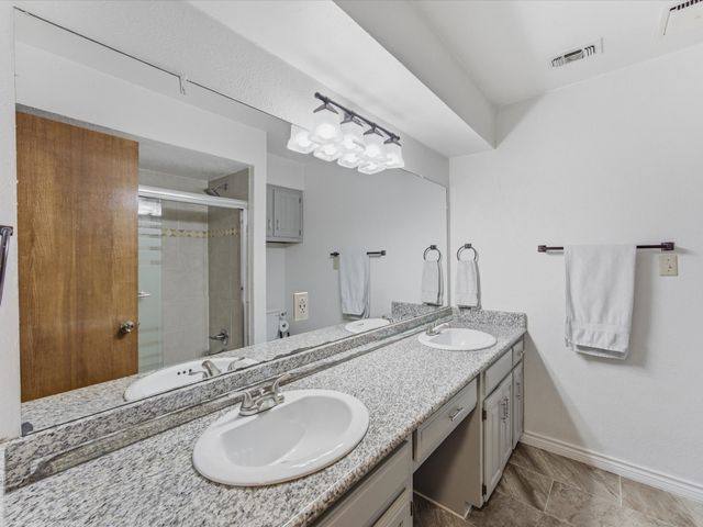 3202 Luallen Drive, Carrollton, TX 75007