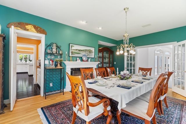 123 Farm Street, Dover, MA 02030