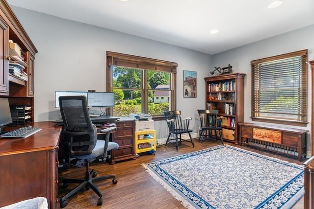 123 Farm Street, Dover, MA 02030
