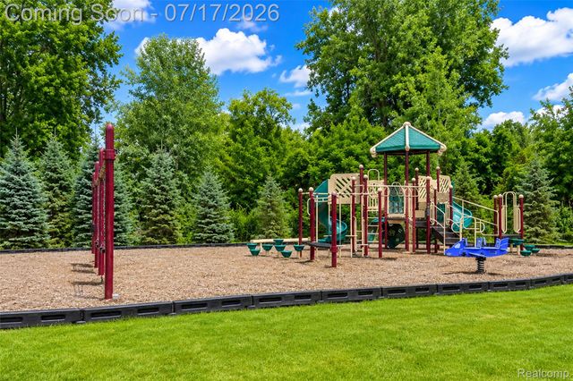 1303 Napa Drive, Canton Charter Township, MI 48187