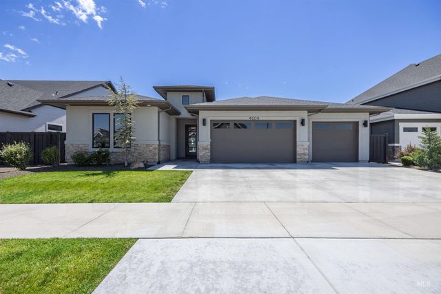 4609 W Durango Dr, Meridian, ID 83646