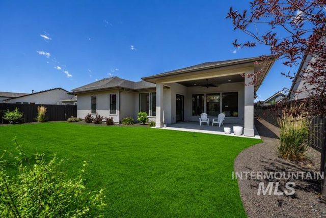 4609 W Durango Dr, Meridian, ID 83646