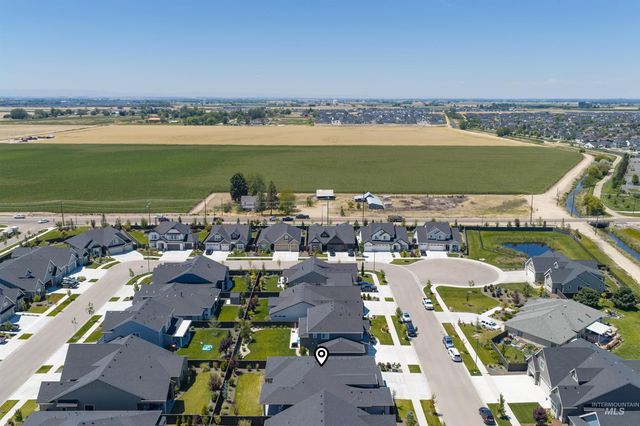 4609 W Durango Dr, Meridian, ID 83646