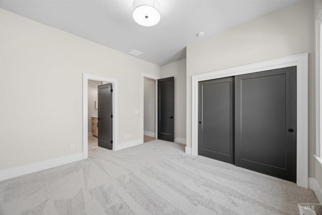 4609 W Durango Dr, Meridian, ID 83646