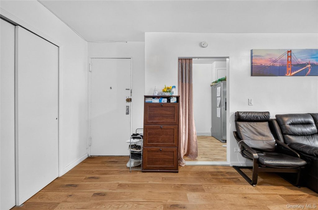 42-40 Bowne Street 2K, Flushing, NY 11355 — photo 4