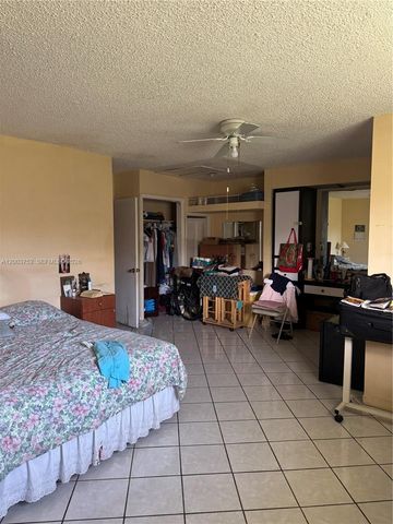 19801 SW 114th Ct, Miami, FL 33157