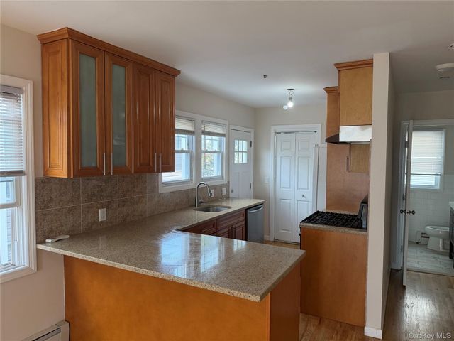 72 Florida Street, Long Beach, NY 11561