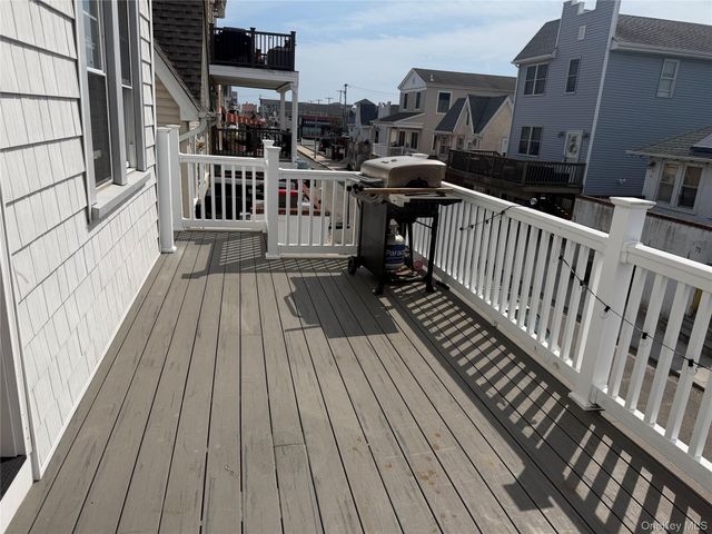 72 Florida Street, Long Beach, NY 11561