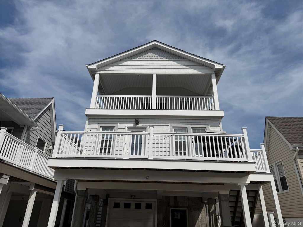 72 Florida Street, Long Beach, NY 11561