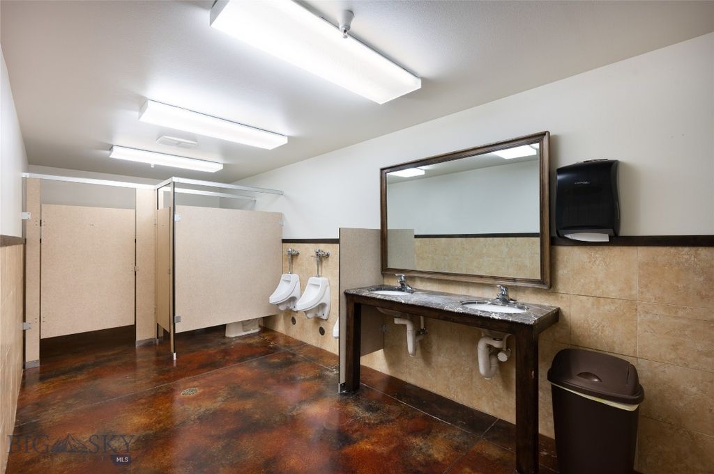 1172 Happy Lane, Belgrade, MT 59714 photo 3