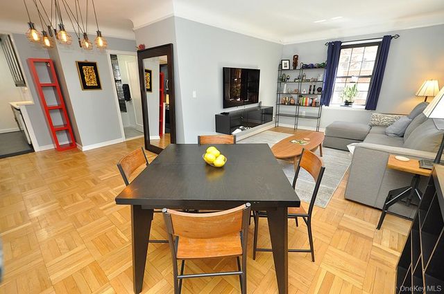 196 Garth Road 1G, Scarsdale, NY 10583