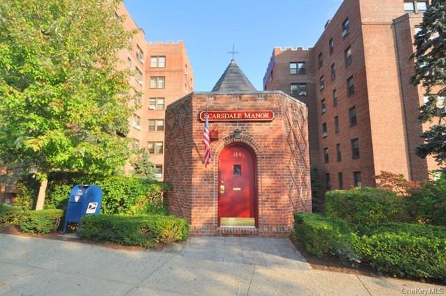 196 Garth Road 1G, Scarsdale, NY 10583