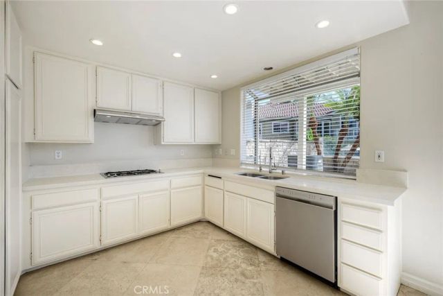 123 GAUGUIN, Aliso Viejo, CA 92656